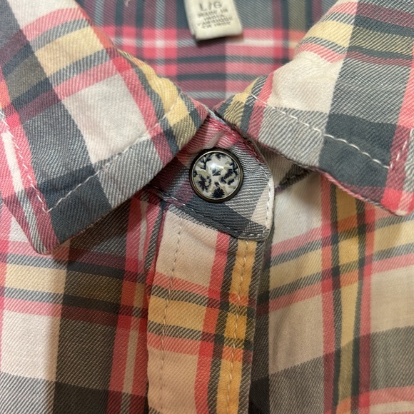 Lucky Brand Button Down Shirt (L) - Picture 4 of 4